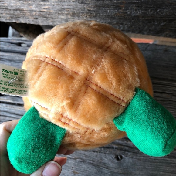 Country Yumkin Juicie Pineapple plush toy Stuffed Anthropomorphic plushie 1983💚 - Picture 6 of 9